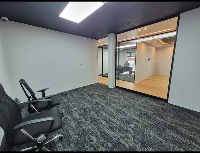 320M² OFFICE TO LET IN RIVONIA